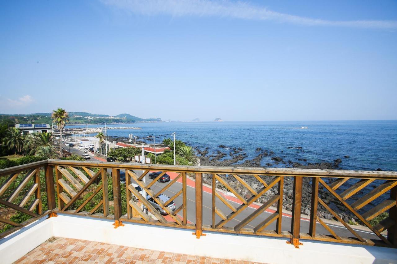 Tov Pension Seogwipo Exterior photo